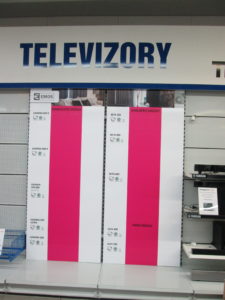 Polepy aut, výloh a desk - Děčín